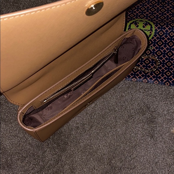 Tory Burch crossbody brand new! - Picture 2 of 3
